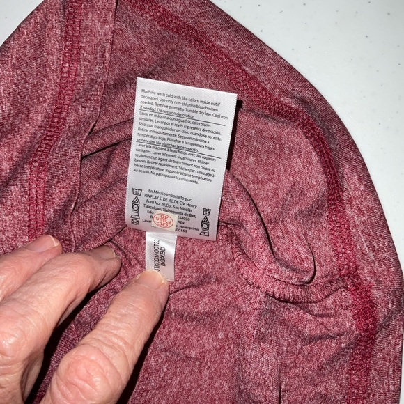 NWT Russell Athletic Arkansas Razorbacks Tee Shirt Red/Black/White Kid’s Size 8 - Picture 9 of 9